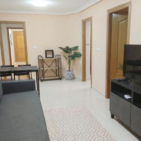 Torrevieja 2 Bedroom Holiday Apartment Zewnętrze zdjęcie