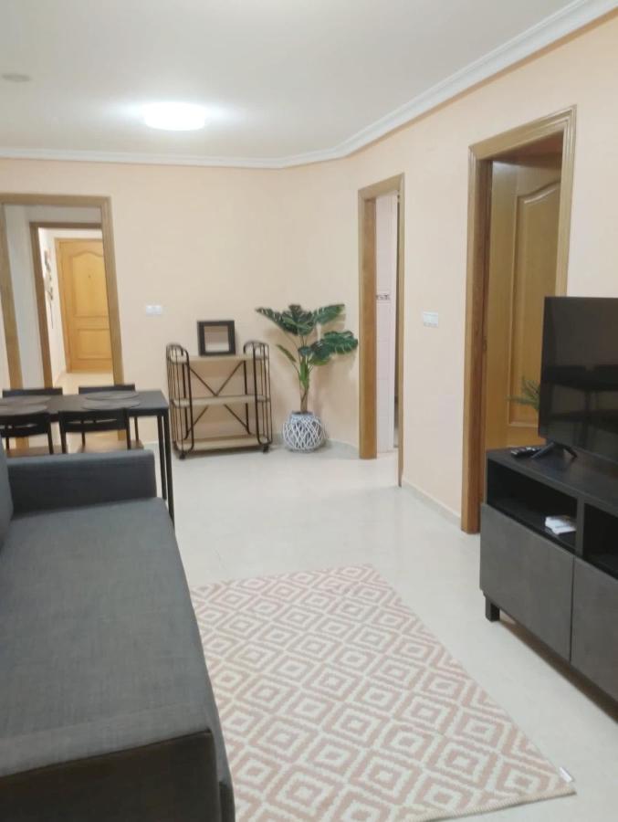 Torrevieja 2 Bedroom Holiday Apartment Zewnętrze zdjęcie